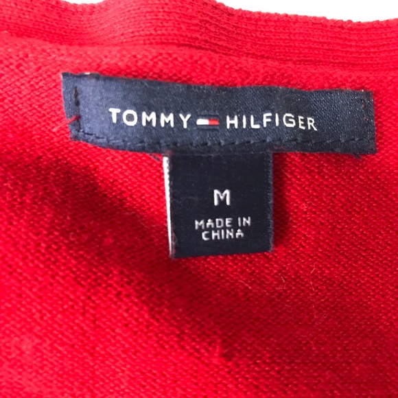 Tommy Hilfiger Argyle Sweater Women’s Size M V-Neck Color Red/Black Pullover. - Picture 5 of 14